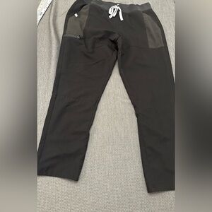 Figs women’s Black scrub Pants